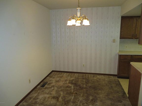 4th image of 230 S State St APT 152