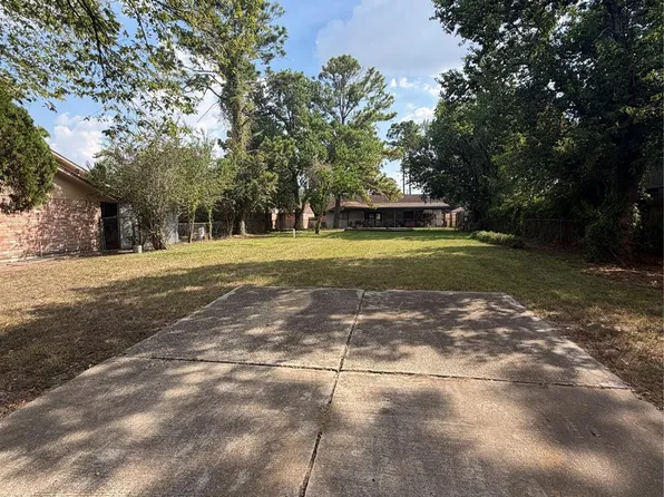 7839 Kellwood Dr, Houston, TX 77040