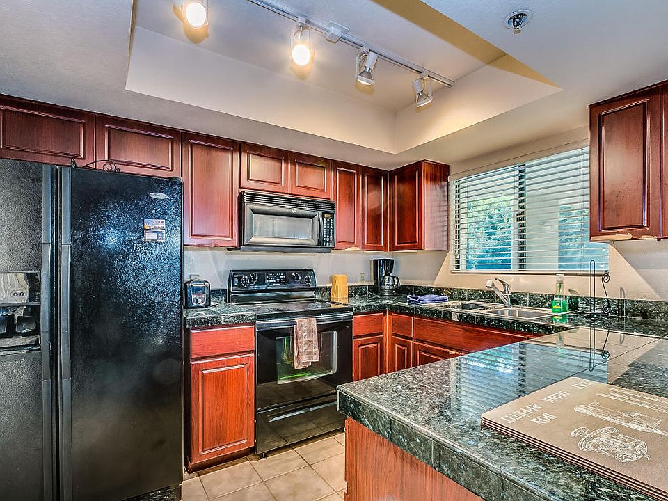 1st image of 5104 N 32nd St Unit 236