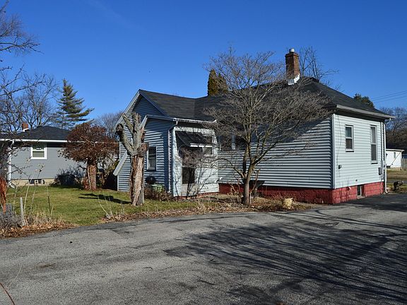 4th image of 1510 N Sterling St
