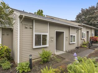 4654 SW Comus Pl #3-C, Portland, OR 97219