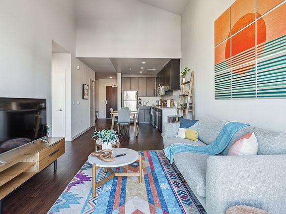 5th image of 1600 15th St Unit 11452