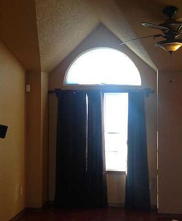 4th image of 10817 E Bluestem Cir