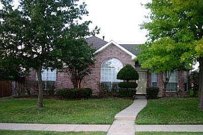 1st image of 10000 Buckingham Ln