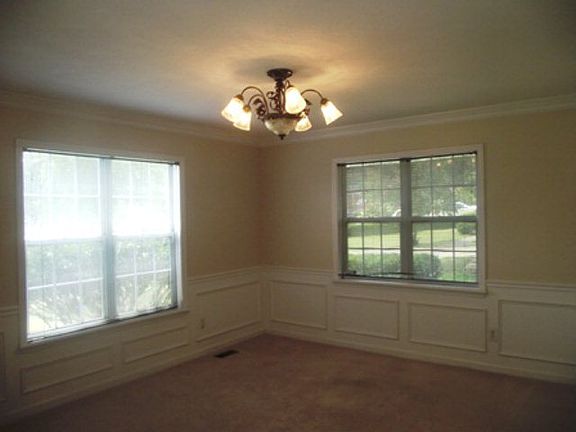 5th image of 4127 Saddlehorn Dr