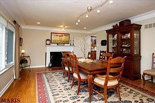 3rd image of 3 Shardue Ln