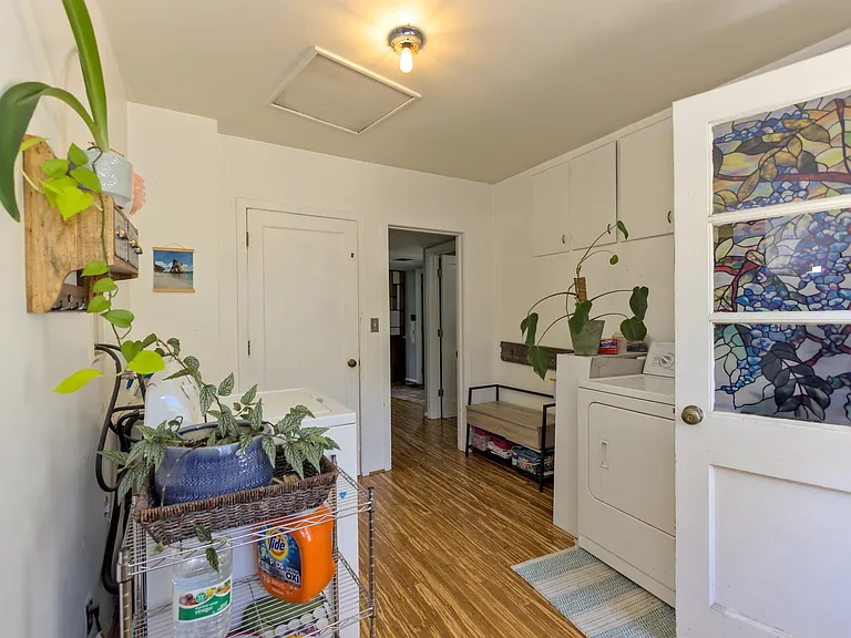 1027 W 29th Ave — Photo 7