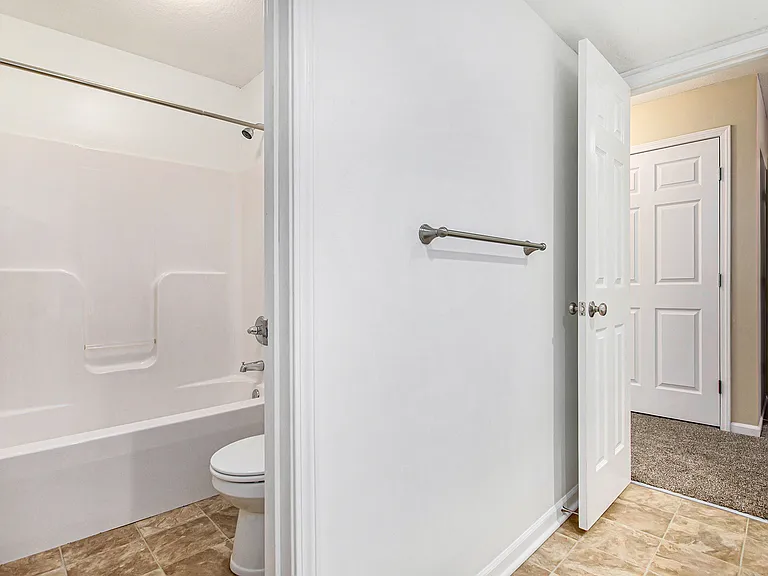 8332 N Nodaway Ave — Photo 17