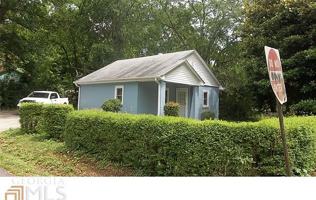 1st image of 400 Oak St