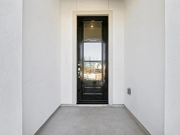 Homesite 2135 porch