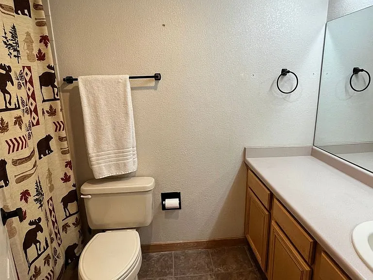 980 Lakepoint Dr #203 — Photo 29