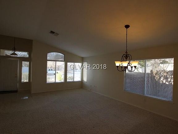 3rd image of 4552 Cielo Ln