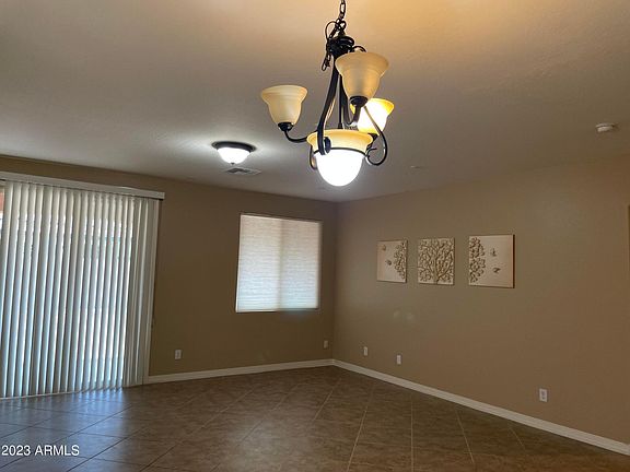 3rd image of 1835 E Mia Ln