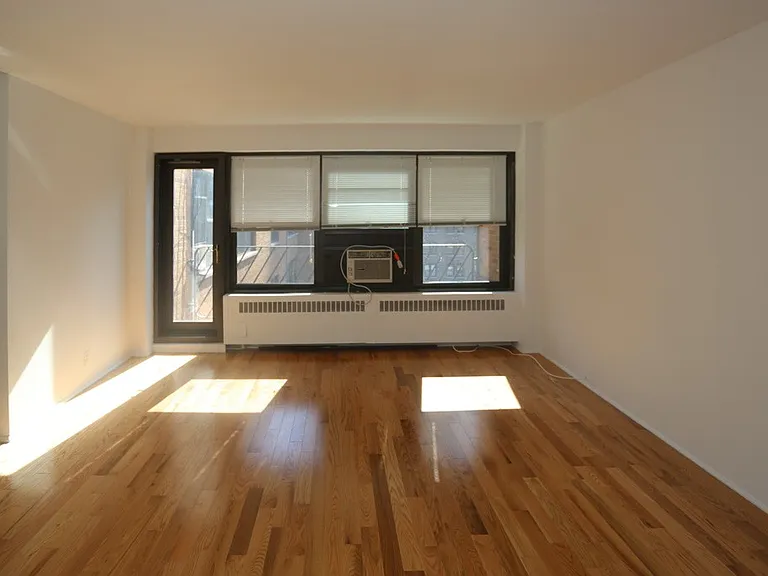6118 N Sheridan Rd #8021 — Photo 7