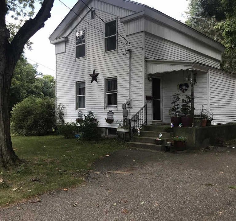 1st image of 410 S Brown St
