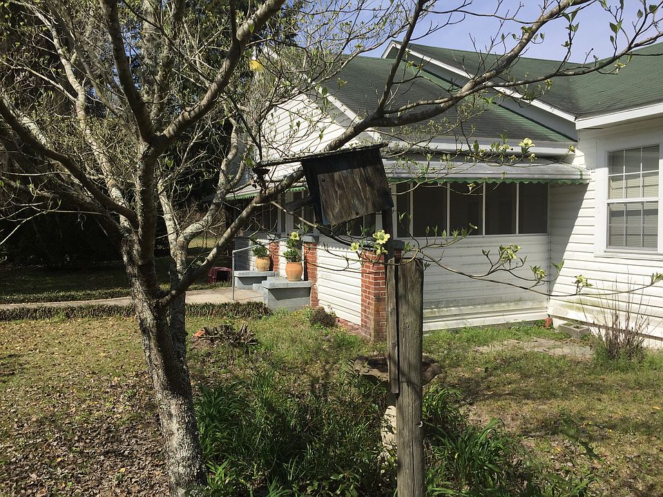 Front View of home