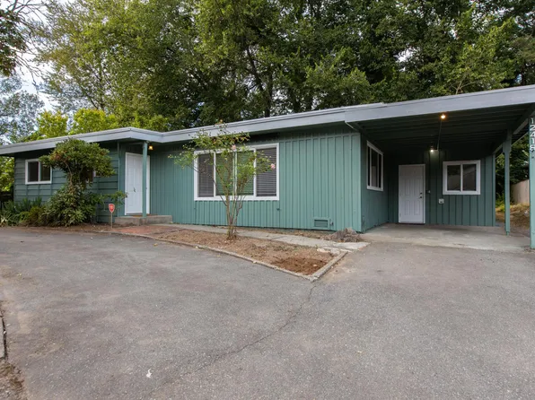 12418 NE 95th St, Kirkland, WA 98033