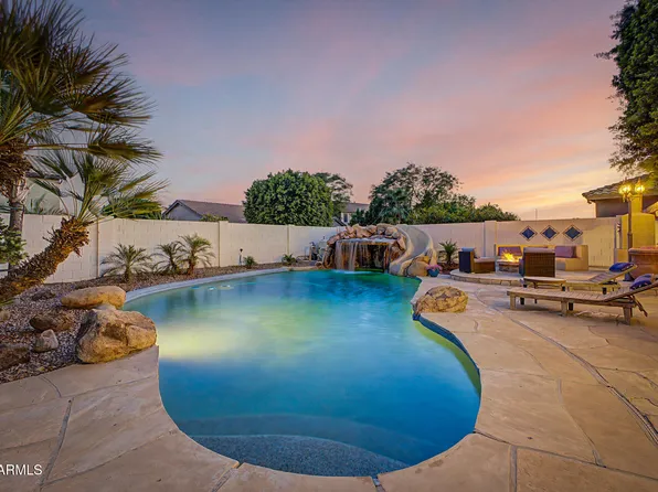 8039 W FOOTHILL Drive, Peoria, AZ 85383