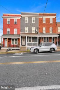 153 N Broad St, Lancaster, PA, 17602