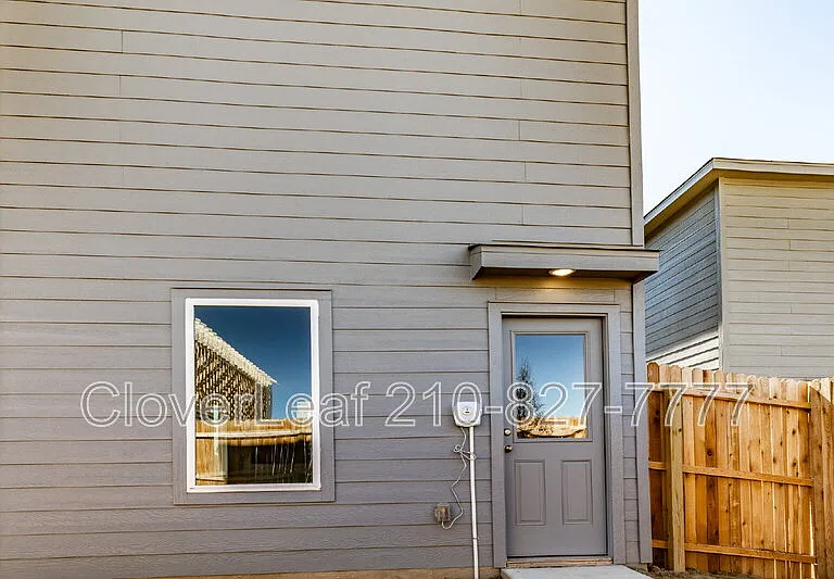 7649 Barcelo Way — Photo 31