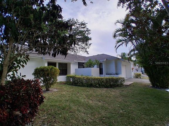 2nd image of 10618 180th Pl S