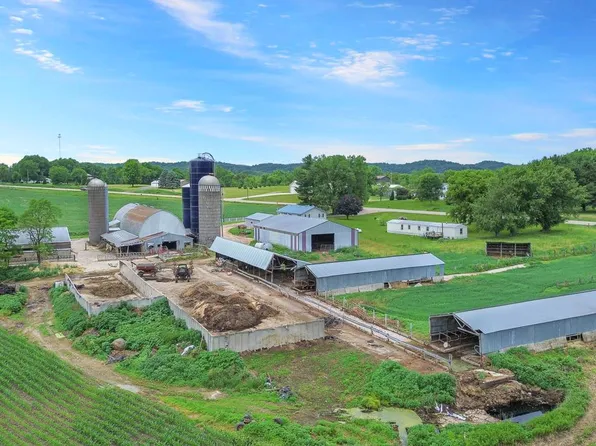 W15599 State Highway 54, Melrose, WI 54642