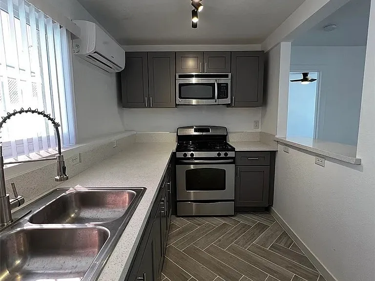 309 W Cincinnati Ave #18 — Photo 6