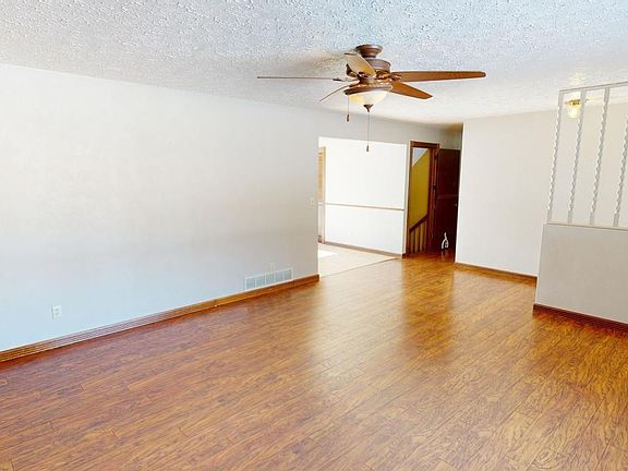 3rd image of 1590 Mushroom Ln
