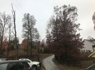 102 Salem Rd, Hohenwald, TN 38462