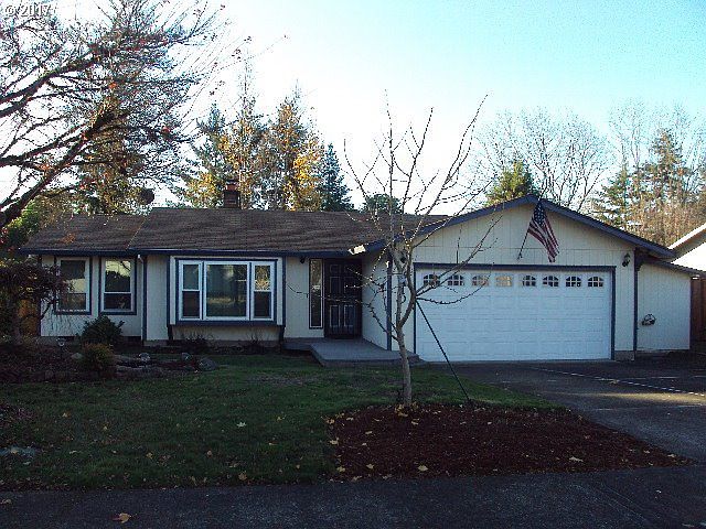 1st image of 2410 SE Willow Dr