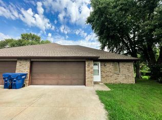 104 South St #B, Rogersville, MO 65742