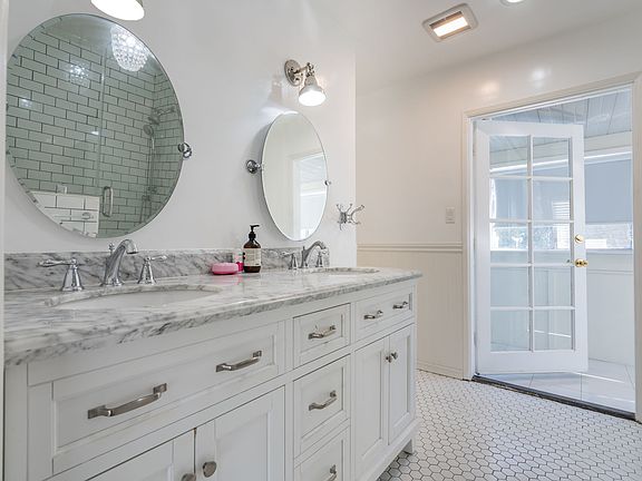 5th image of 6518 Cleomoore Ave #6518