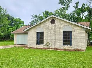 305 Charles Ave, Long Beach, MS 39560