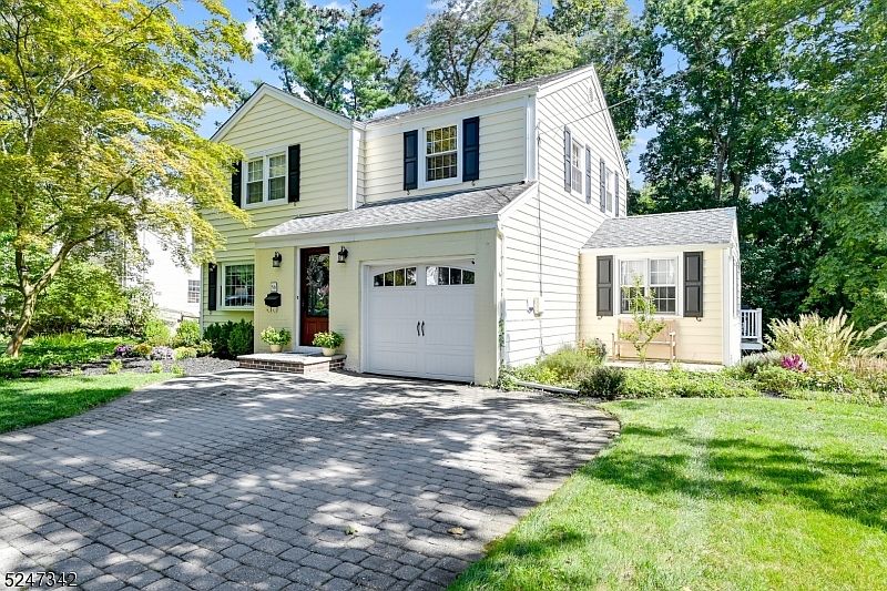 56 Forest Rd, Demarest, NJ 07627 MLS 3866925 Zillow