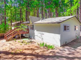6148 Red Robin Rd, Placerville, CA 95667