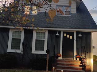 25 1st St, Lynbrook, NY