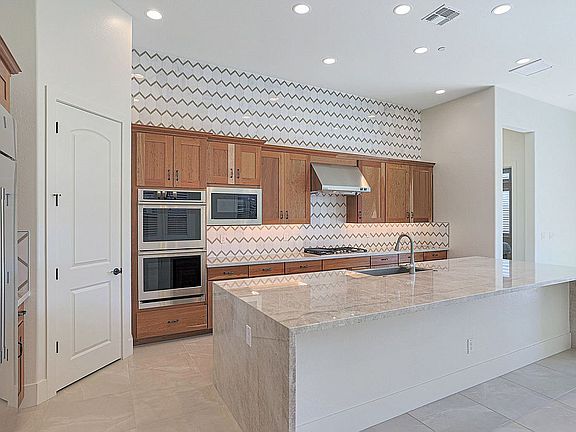 4th image of 7495 E Casitas Del Rio Dr