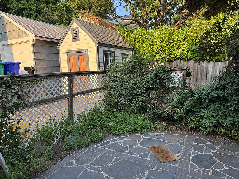3424 NE 30th Ave — Photo 10