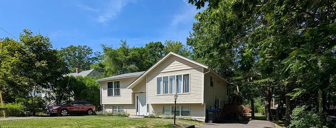 Smith Ave, Old Orchard Beach — Photo 1