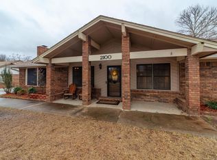 2100 Mockingbird Ln, McAlester, OK 74501