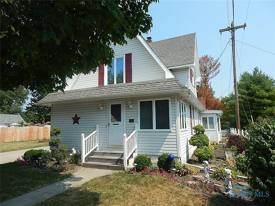 1st image of 530 Wood St