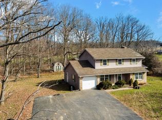 250 Baker Rd, Cochranville, PA 19330