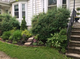 2211-13 12th St, Troy, NY 12180