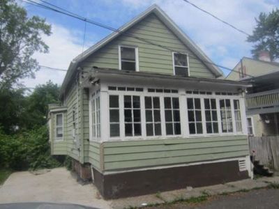 25 Bliss St, Hartford, CT, 06114