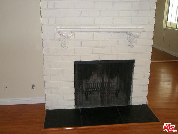 2nd image of 1166 Amherst Ave APT 7