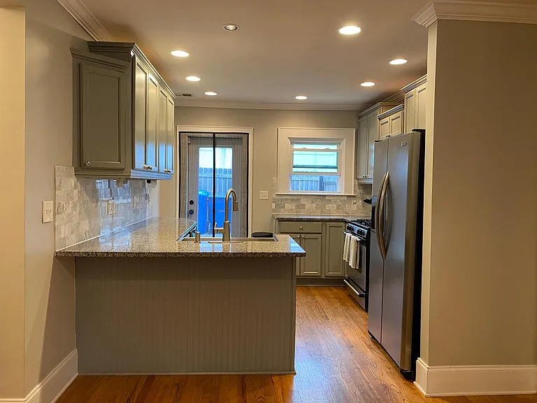 37 Clay St SE — Photo 6