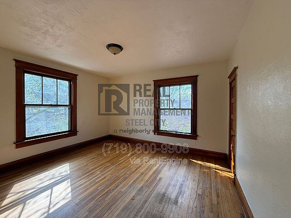 5th image of 212 W Evans Ave
