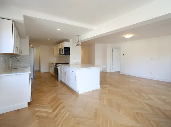 160 East 88th Street image 1 of 25