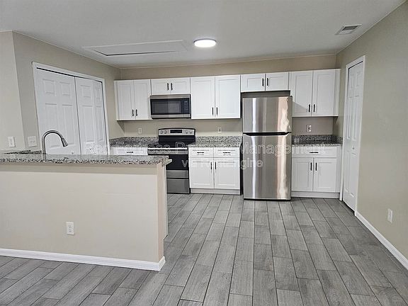 2nd image of 4514 Leonard Blvd S