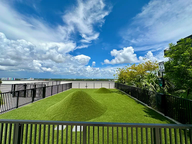 71 NW 33rd St #A — Photo 36
